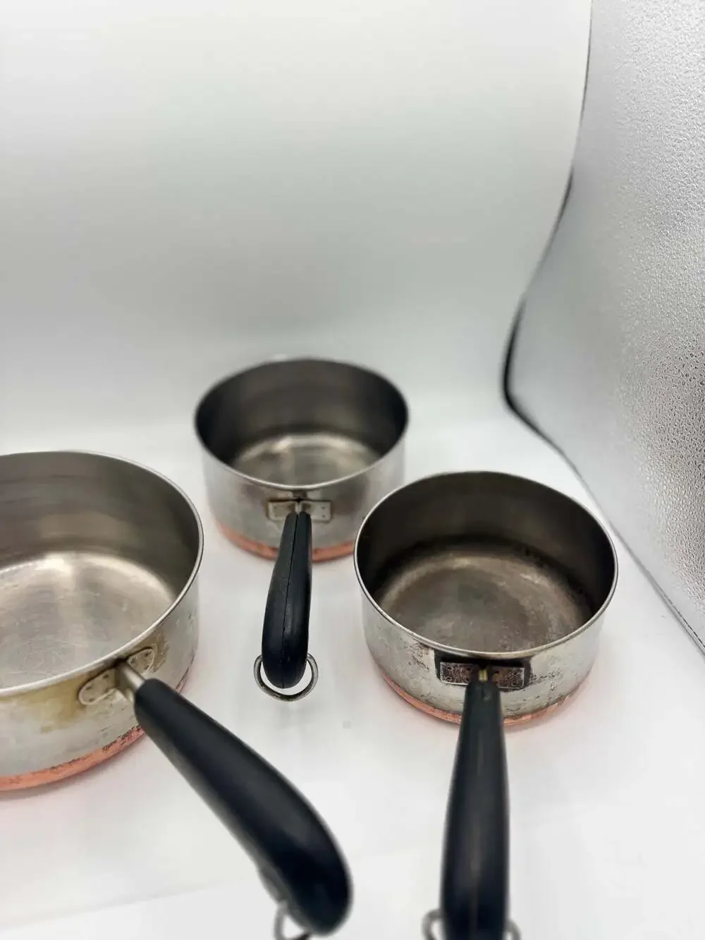 1801 Revere Ware Sauce Pans Set of 3 no lids 2qt, 1qt ,and 1/2qt.